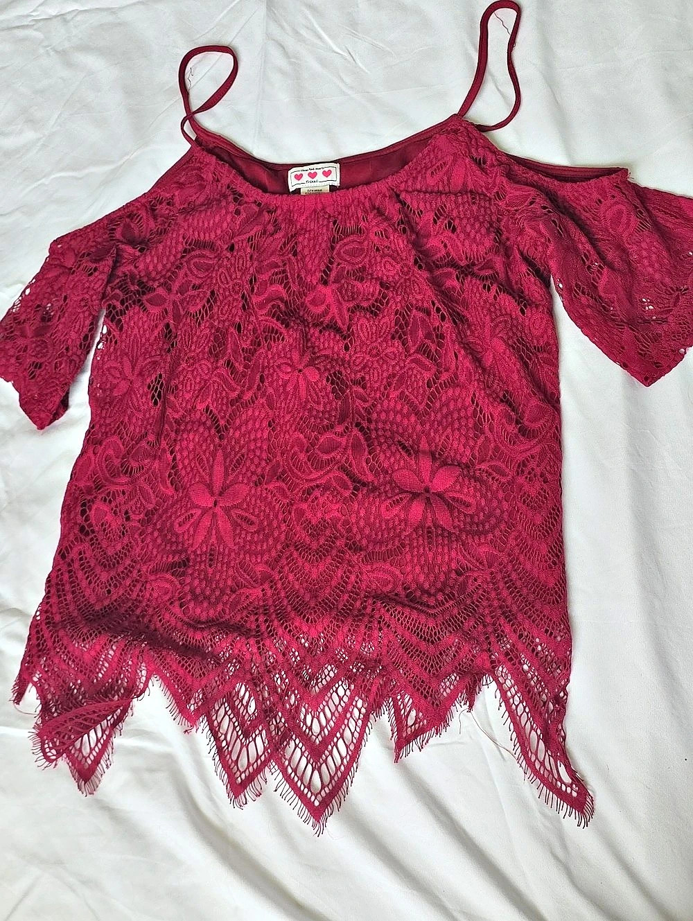 Three Pink Hearts Trixxi Floral Lace Camisole in Red Size Medium